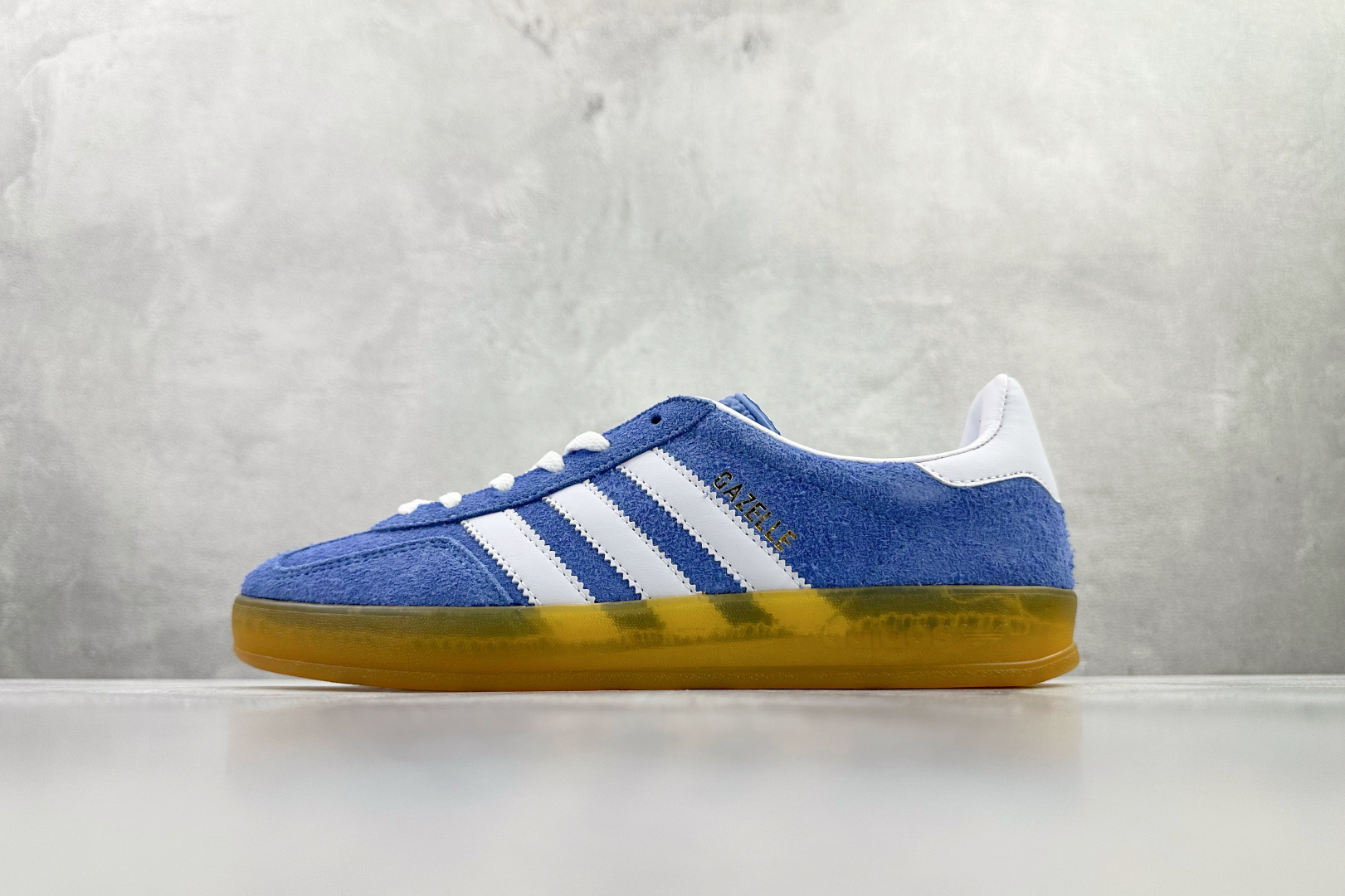 adidas originals GAZELLE INDOOR 蓝白棕 HQ8717