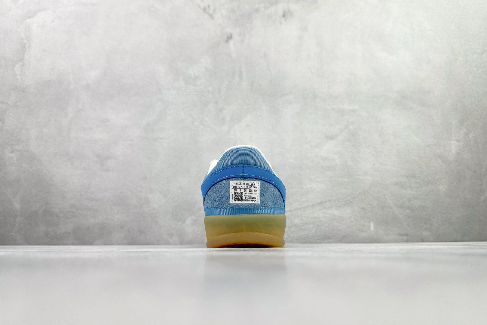 Bad Bunny x adidas originals GAZELLE 蓝白灰 IF9734