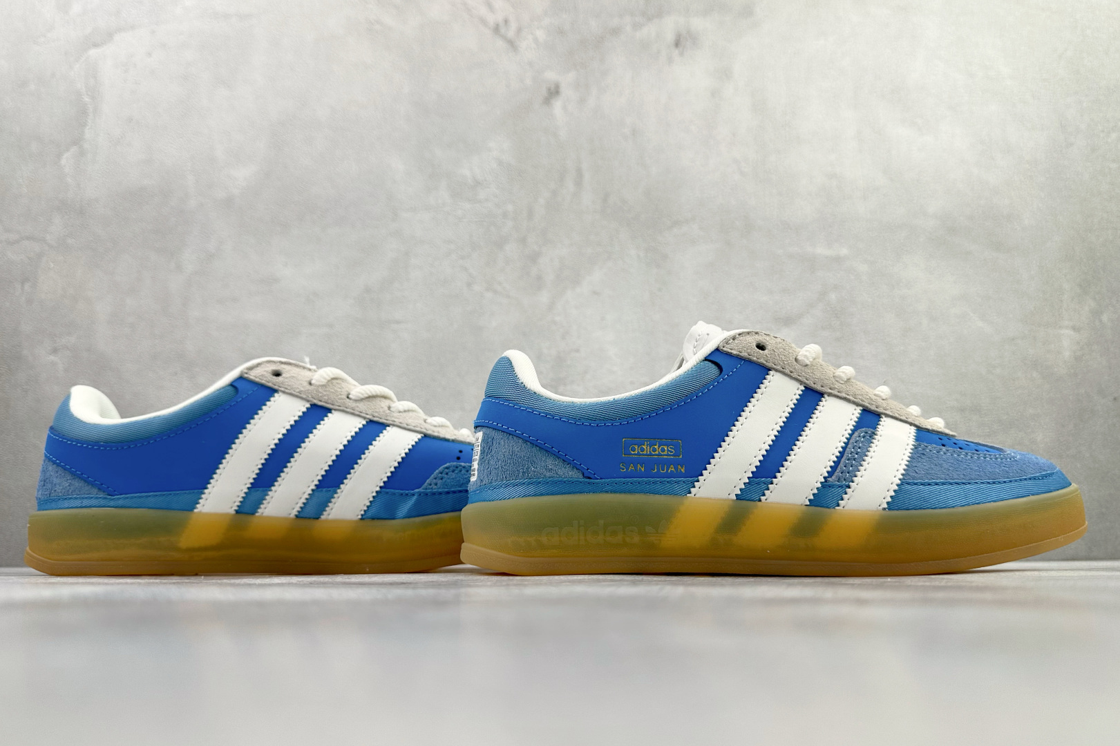 Bad Bunny x adidas originals GAZELLE 蓝白灰 IF9734