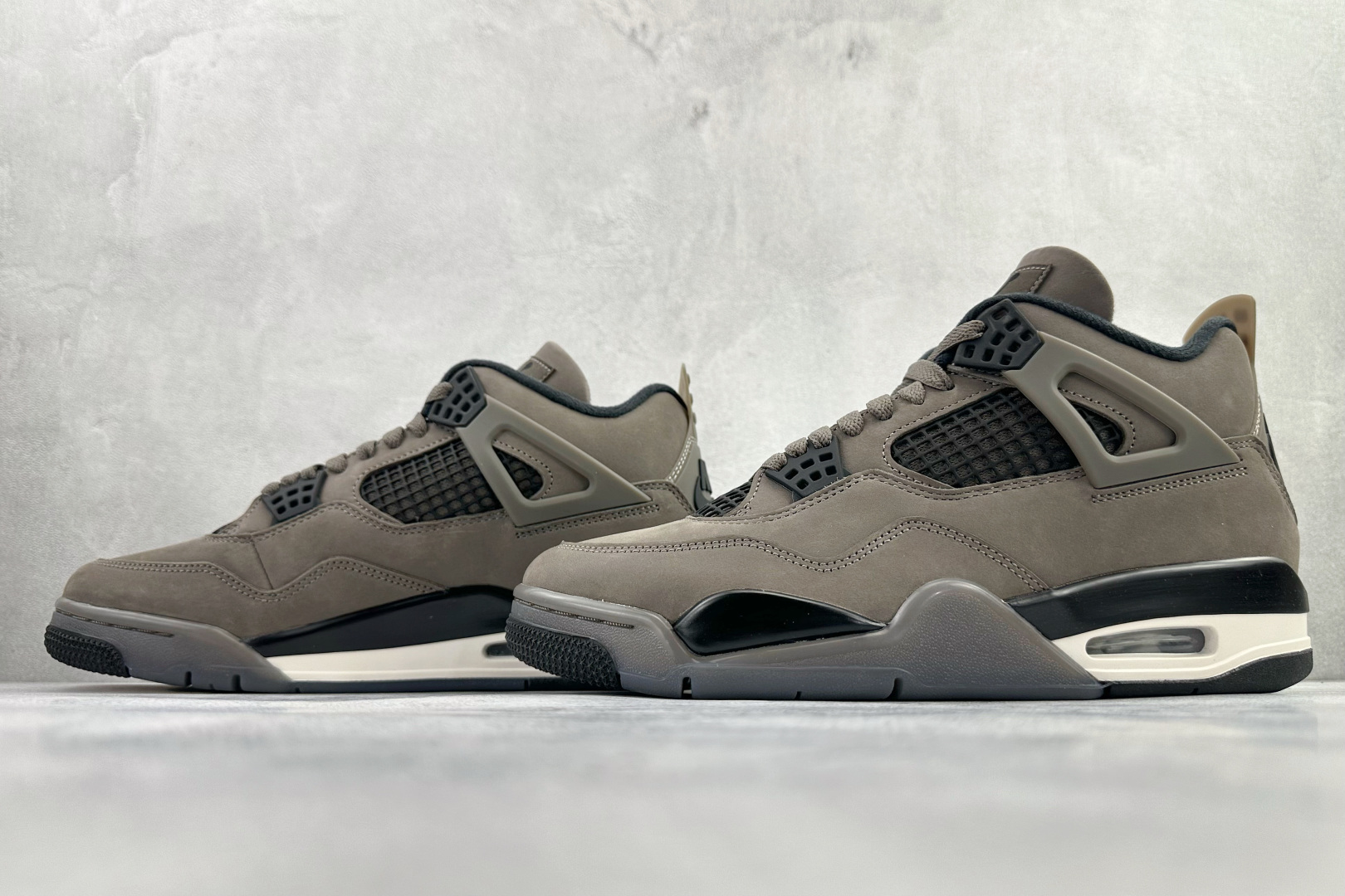 Jordan Air Jordan 4 Retro 灰黑 IB4171-200