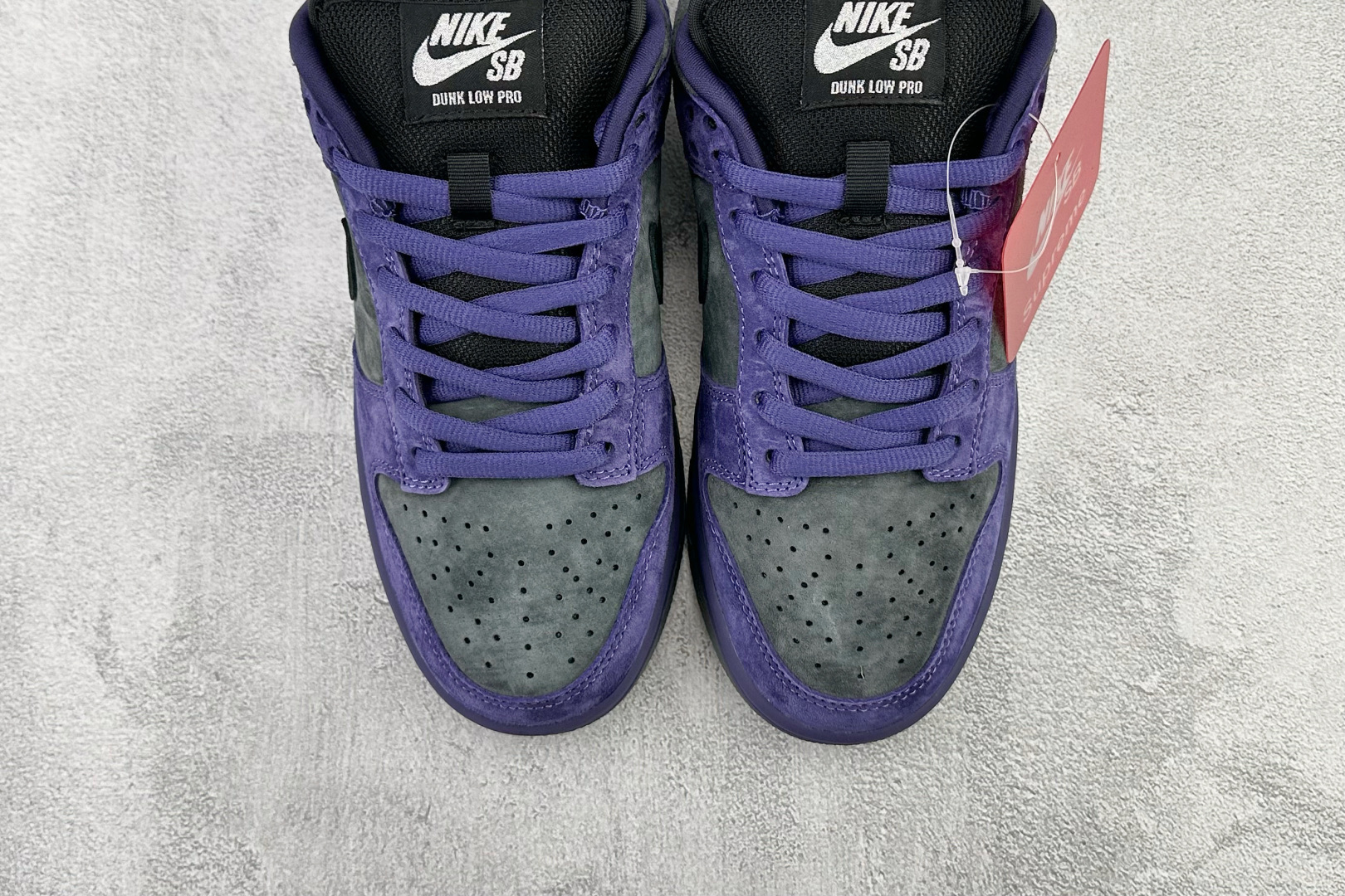 Supreme x Nike Dunk SB DUNK LOW 紫色 HQ8487-500