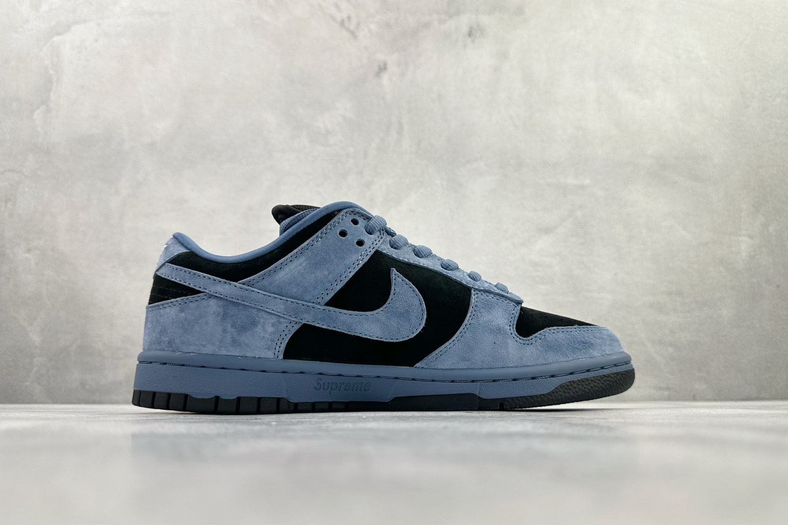 310 Supreme x Nike Dunk SB DUNK LOW 米蓝 HQ8487-400