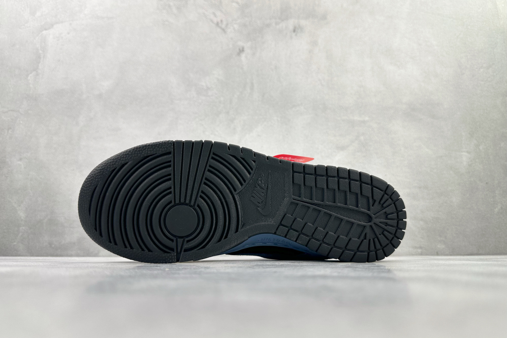 310 Supreme x Nike Dunk SB DUNK LOW 米蓝 HQ8487-400