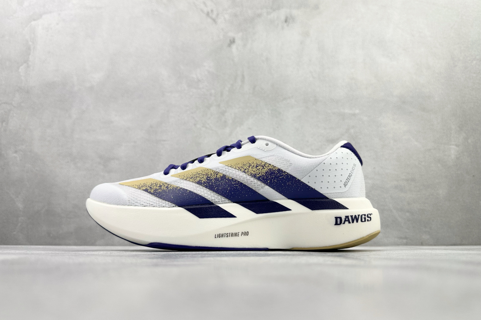 全新工厂开发 adidas Adizero Evo SL 白紫 JQ4578
