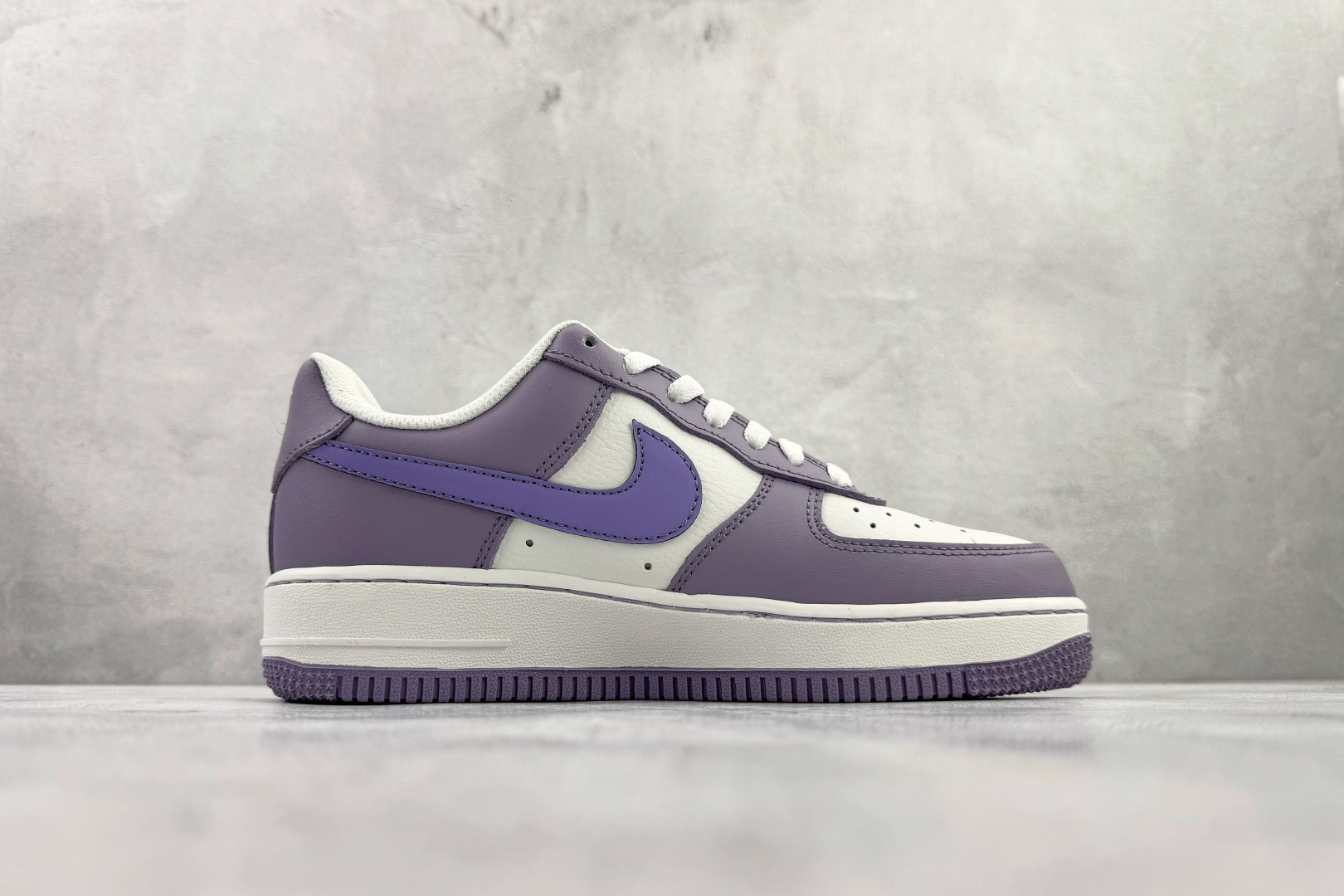 Nike Air Force 1 07 labubu 联名 紫白 KJ5188-006