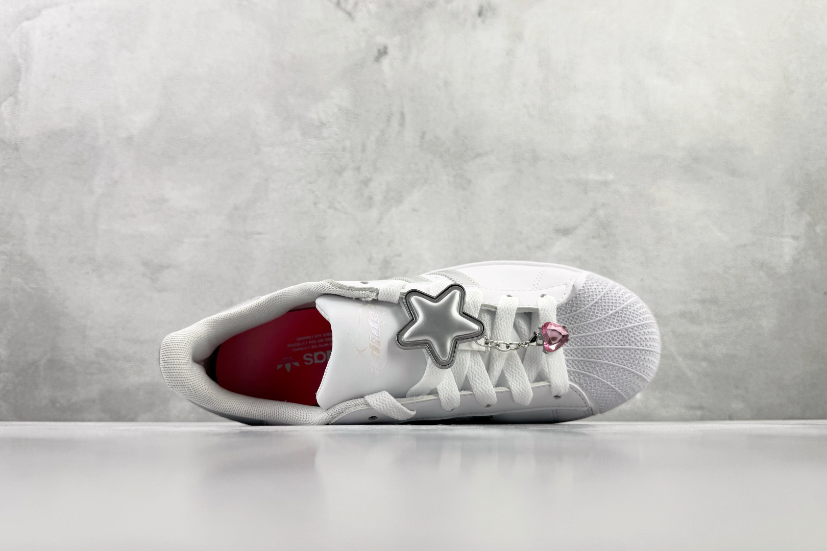 平台爆款adidas originals Super 2 白银色 JQ8777-High Quatity Cheap Brand wholesale wholesaler seller Clothes Bags handbags Sneakers Top Fashion Clothing Shoes from China Factory Chinese suppliers best Quality Beautiful Price 平台爆款adidas originals Super 2 白银色 JQ8777