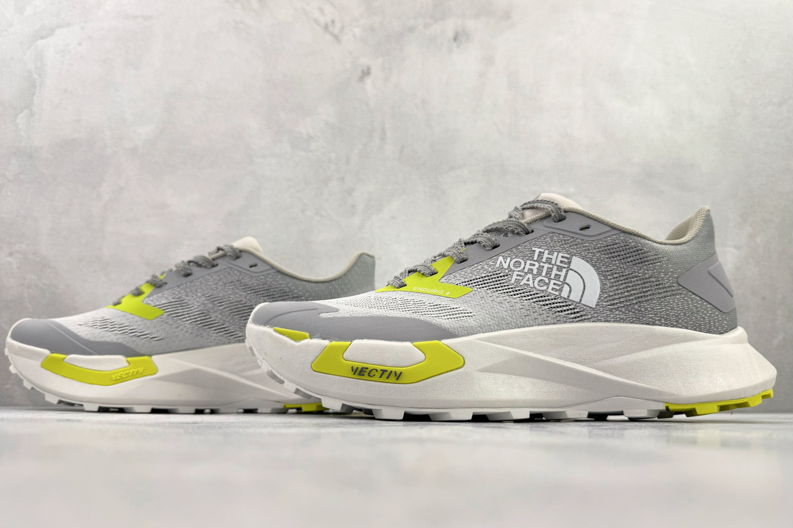 东南亚订单 北面THE NORTH FACE Vectiv Enduris 4 灰色 NF0A8AEP-CIY-High Quatity Cheap Brand wholesale wholesaler seller Clothes Bags handbags Sneakers Top Fashion Clothing Shoes from China Factory Chinese suppliers best Quality Beautiful Price 东南亚订单 北面THE NORTH FACE Vectiv Enduris 4 灰色 NF0A8AEP-CIY