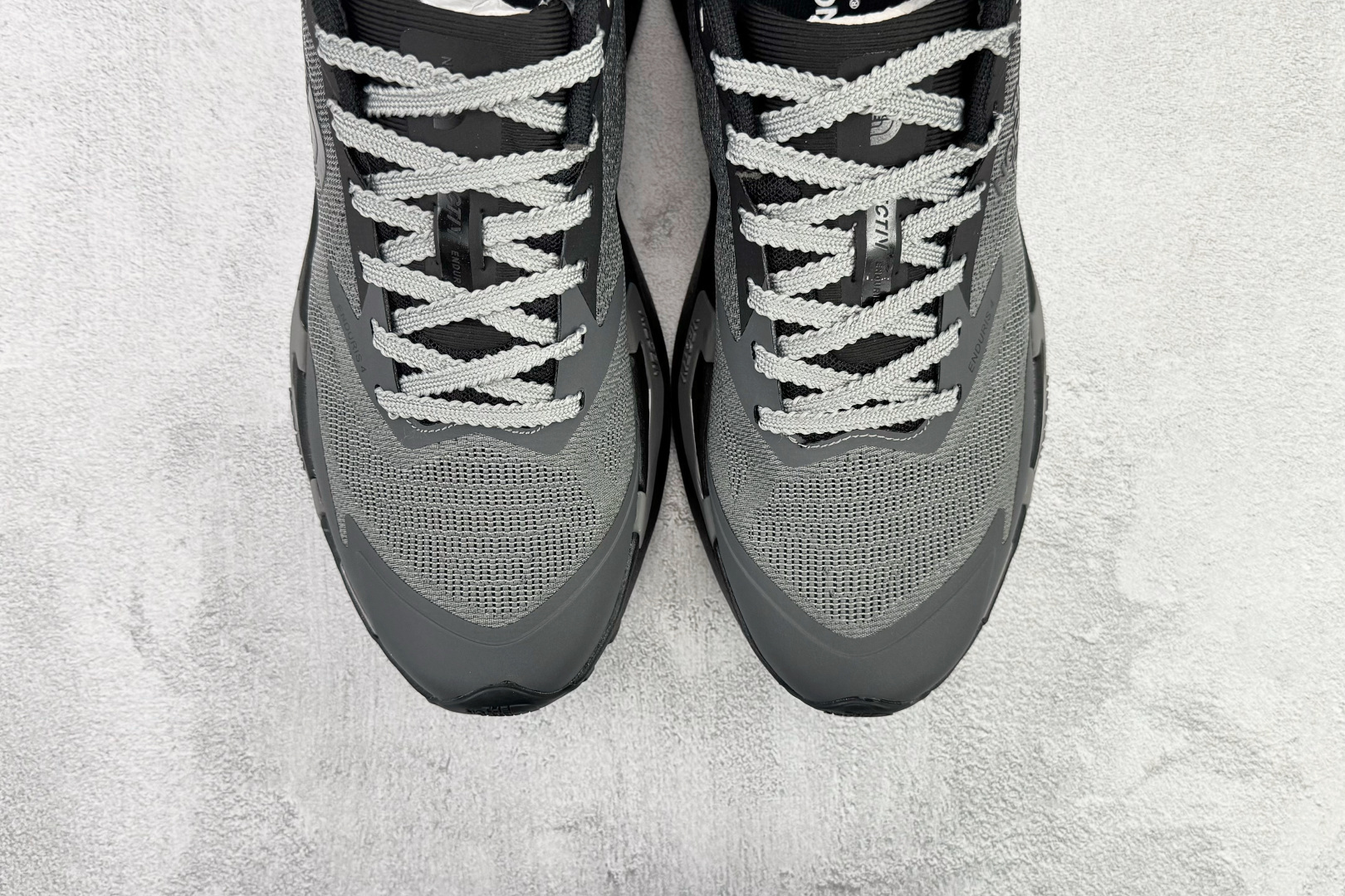 东南亚订单 北面THE NORTH FACE Vectiv Enduris 4 黑色 NS97R03B