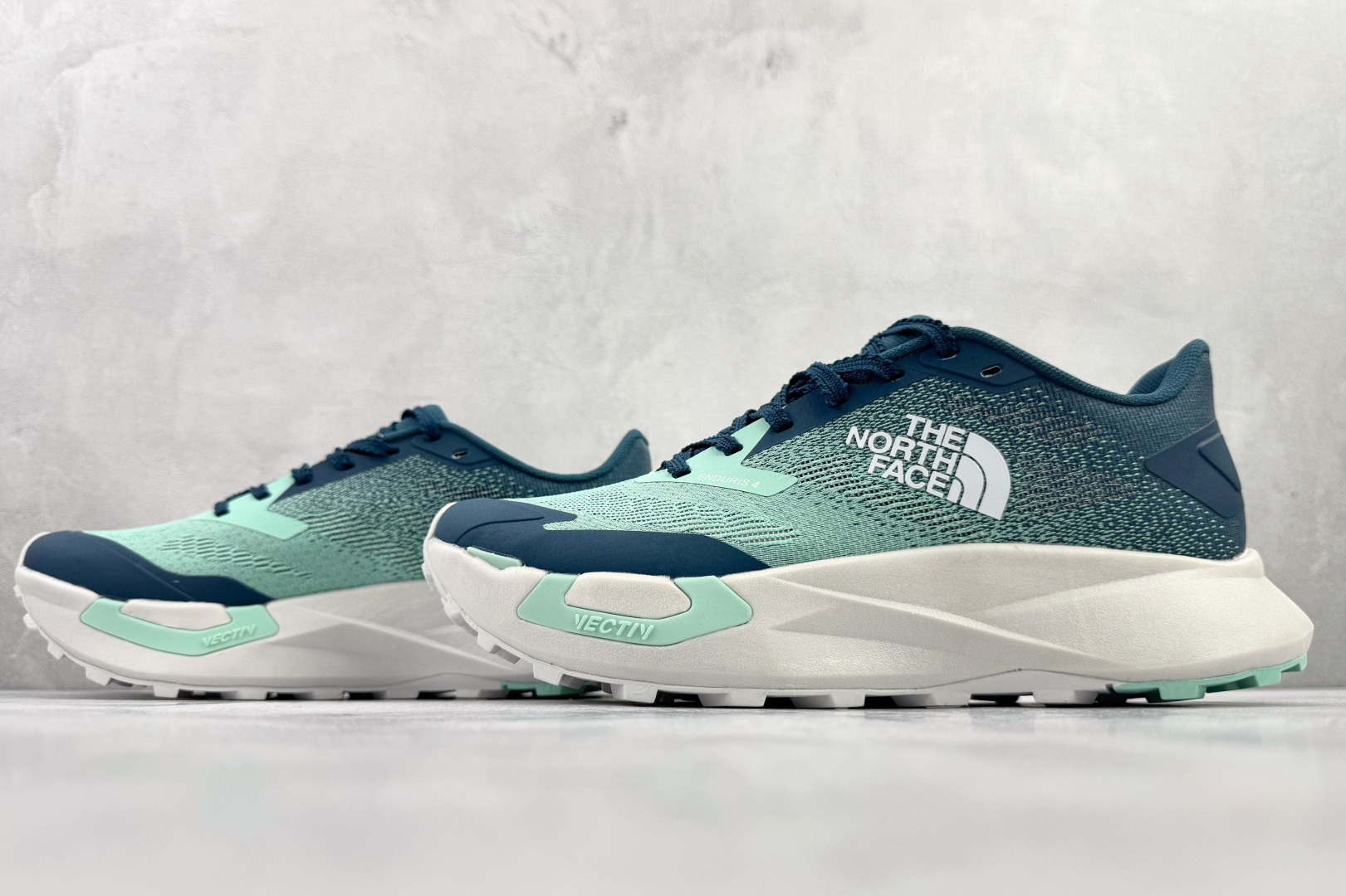 东南亚订单 北面THE NORTH FACE Vectiv Enduris 4 绿色 NFW02503-BM-High Quatity Cheap Brand wholesale wholesaler seller Clothes Bags handbags Sneakers Top Fashion Clothing Shoes from China Factory Chinese suppliers best Quality Beautiful Price 东南亚订单 北面THE NORTH FACE Vectiv Enduris 4 绿色 NFW02503-BM