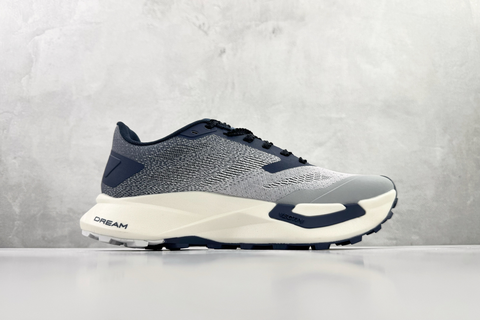 东南亚订单 北面THE NORTH FACE Vectiv Enduris 4 蓝白色 NF0A8AEP-EZI-High Quatity Cheap Brand wholesale wholesaler seller Clothes Bags handbags Sneakers Top Fashion Clothing Shoes from China Factory Chinese suppliers best Quality Beautiful Price 东南亚订单 北面THE NORTH FACE Vectiv Enduris 4 蓝白色 NF0A8AEP-EZI