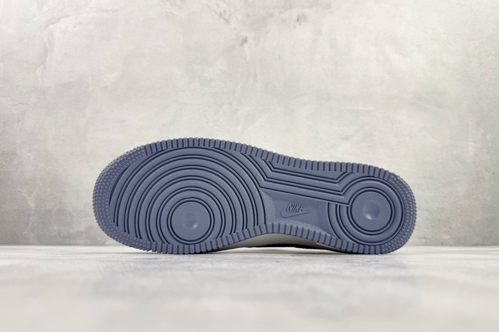 Nike Air Force 1 07 LABUBU 联名 蓝白 KJ5188-004