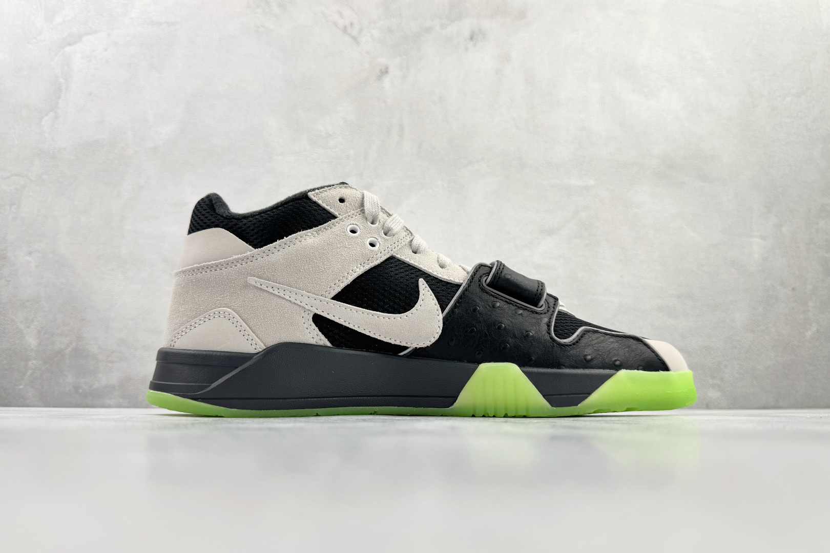 外贸专供 Travis Scott x Chase B x Jordan Jumpman Jack 黑绿色 IH7971-001