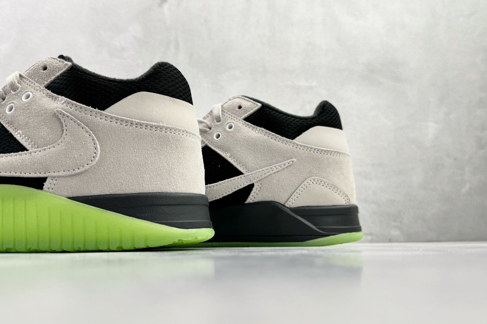 外贸专供 Travis Scott x Chase B x Jordan Jumpman Jack 黑绿色 IH7971-001