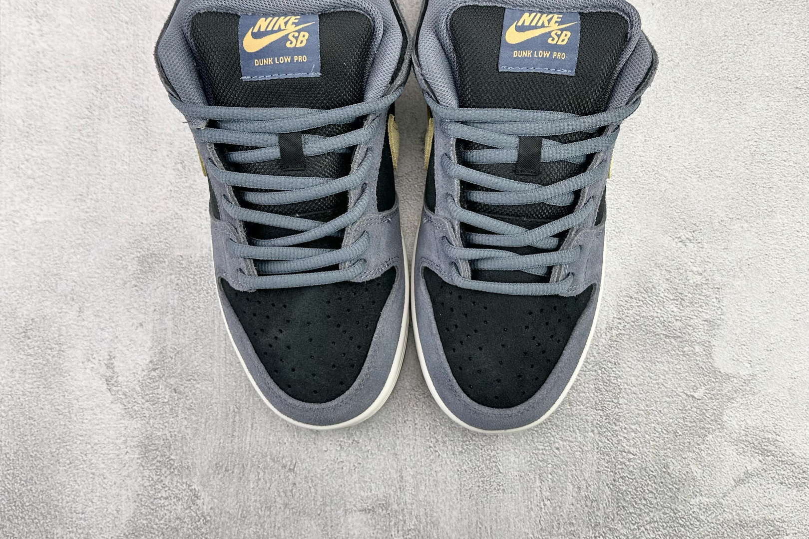 280 定制球鞋 Nike Dunk SB LOW ”Light Carbon”雾灰蓝 HF3063-002