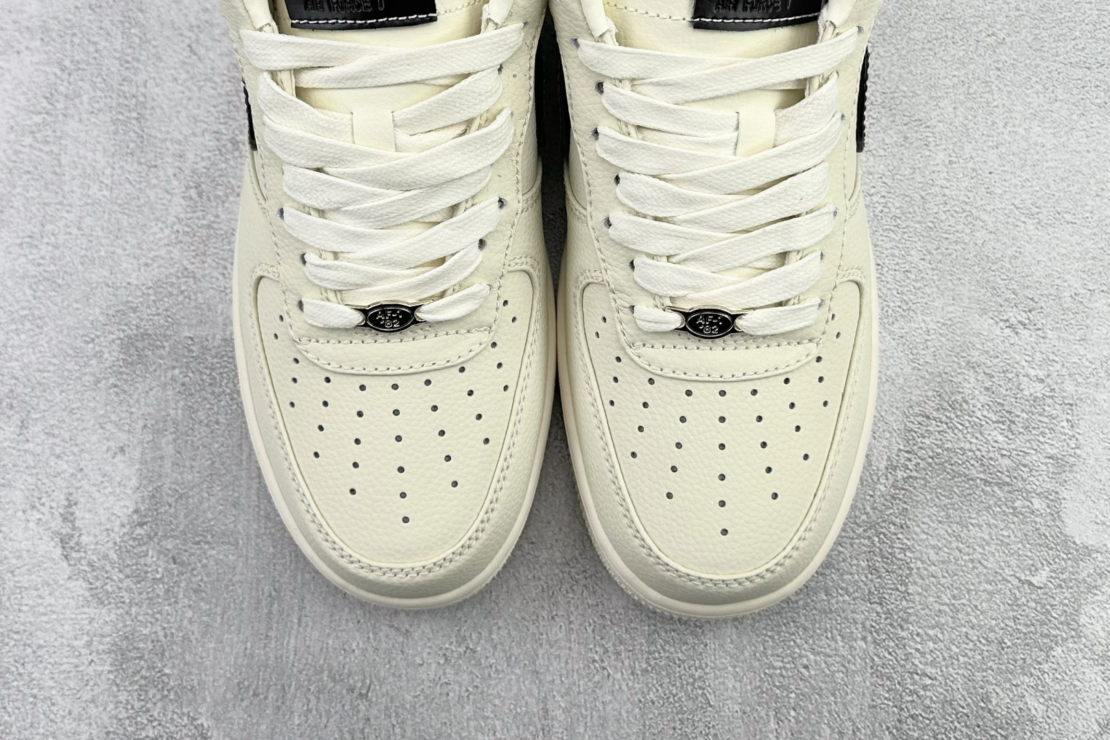 Nike Air Force 1 Low 酒红 IH7332-001-莆田鞋,莆田鞋货源,高仿鞋,高仿鞋货源,安福档口,莆田高仿鞋,莆田鞋批发,高仿鞋批发,莆田高仿运动鞋,高仿运动鞋,莆田运动鞋 Nike Air Force 1 Low 酒红 IH7332-001