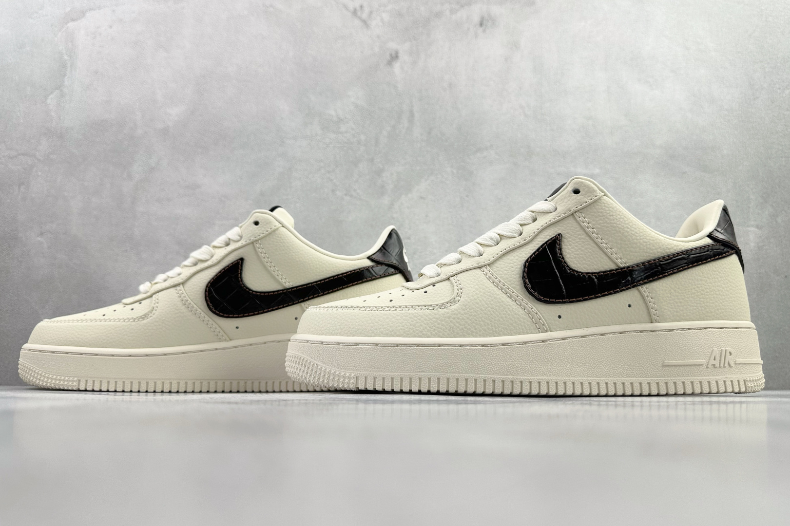 Nike Air Force 1 Low 酒红 IH7332-001-莆田鞋,莆田鞋货源,高仿鞋,高仿鞋货源,安福档口,莆田高仿鞋,莆田鞋批发,高仿鞋批发,莆田高仿运动鞋,高仿运动鞋,莆田运动鞋 Nike Air Force 1 Low 酒红 IH7332-001