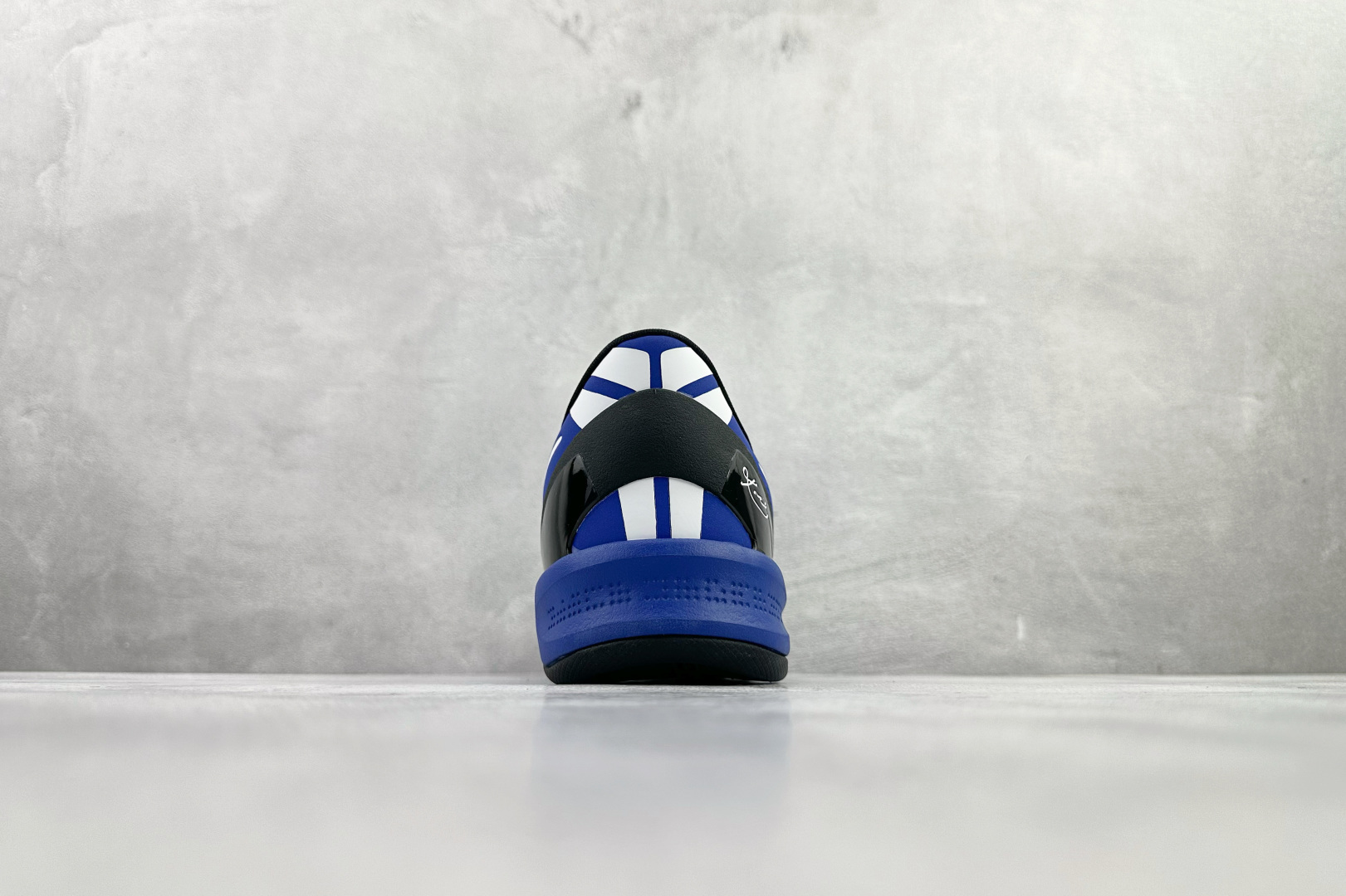 G 450 顶级纯原 完美复刻 定制球鞋 Nike Kobe 8 protro 蓝色 555035-202