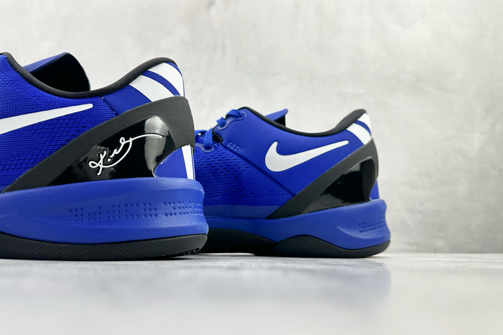 G 450 顶级纯原 完美复刻 定制球鞋 Nike Kobe 8 protro 蓝色 555035-202