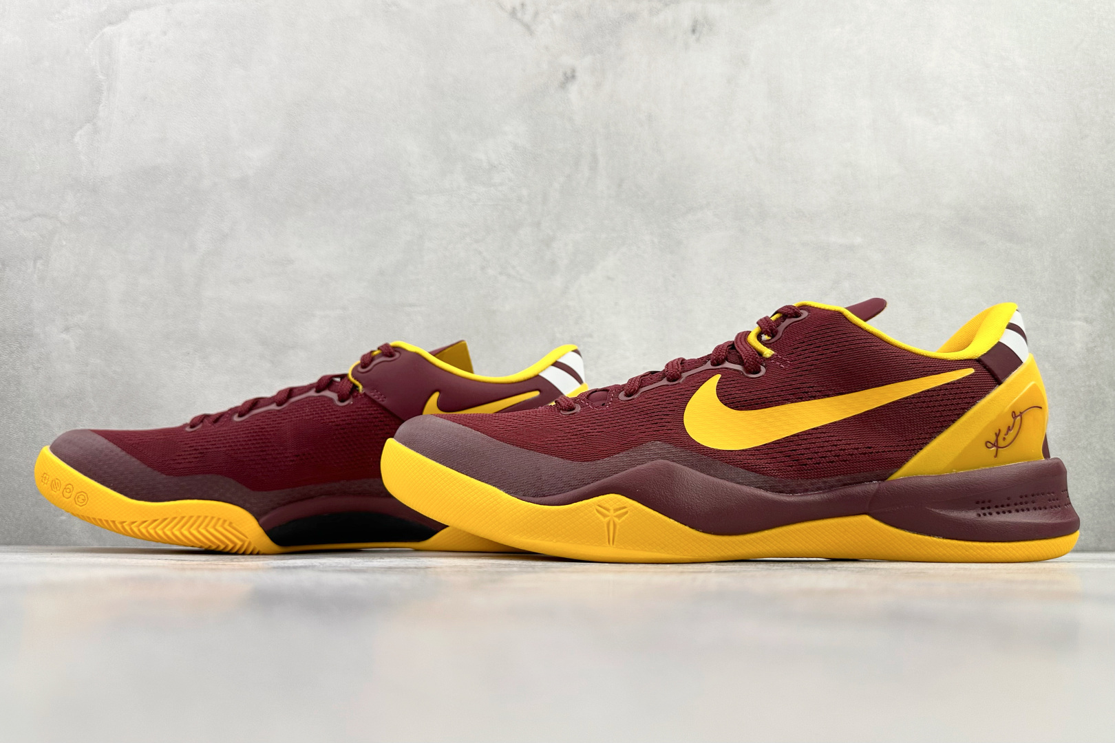 顶级纯原 完美复刻 定制球鞋 Nike Kobe 8 protro 红黄 1647930-莆田鞋,莆田鞋货源,高仿鞋,高仿鞋货源,安福档口,莆田高仿鞋,莆田鞋批发,高仿鞋批发,莆田高仿运动鞋,高仿运动鞋,莆田运动鞋 顶级纯原 完美复刻 定制球鞋 Nike Kobe 8 protro 红黄 1647930