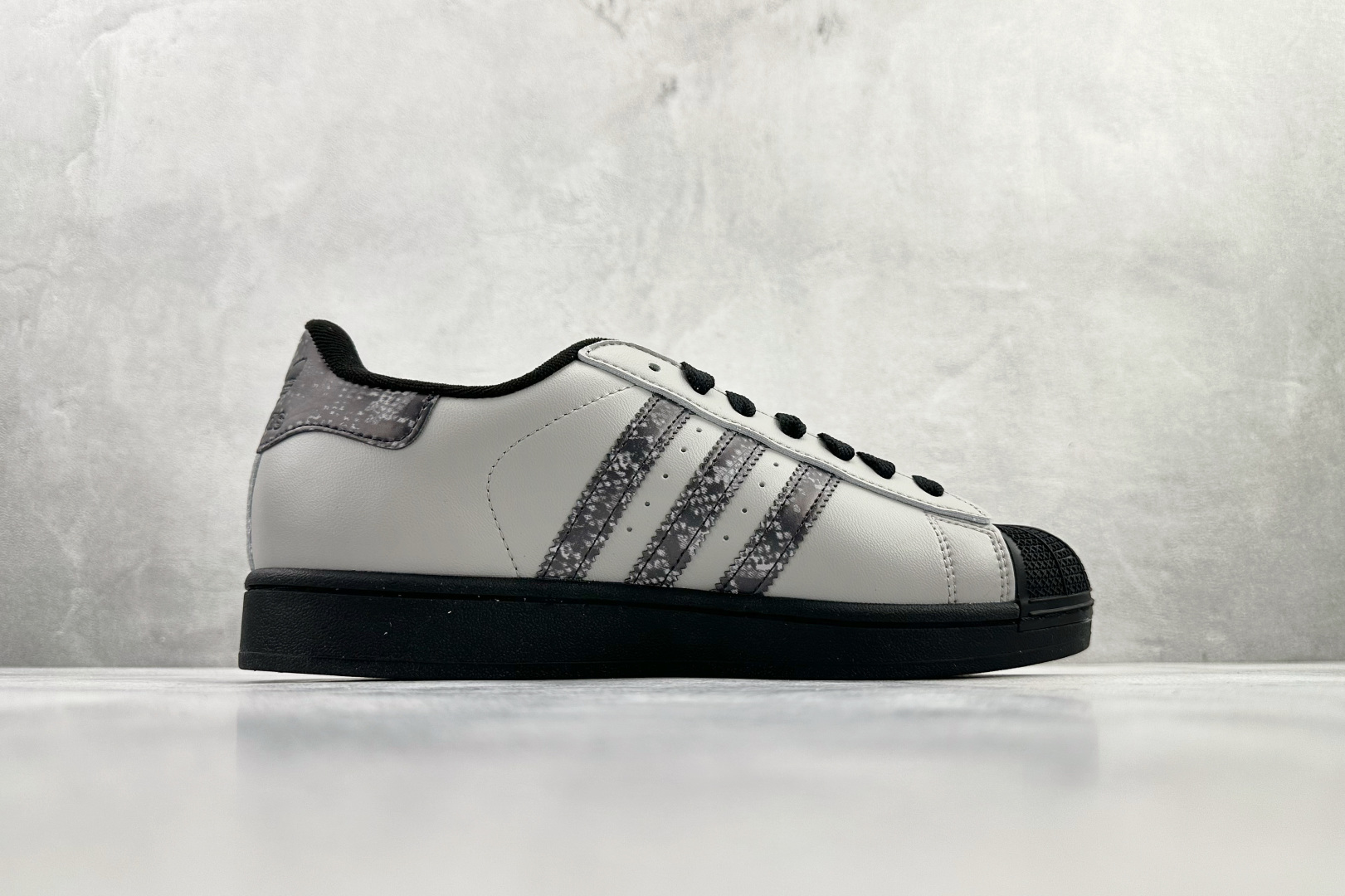 150 平台专供 adidas originals Super 2 灰色 JP6059