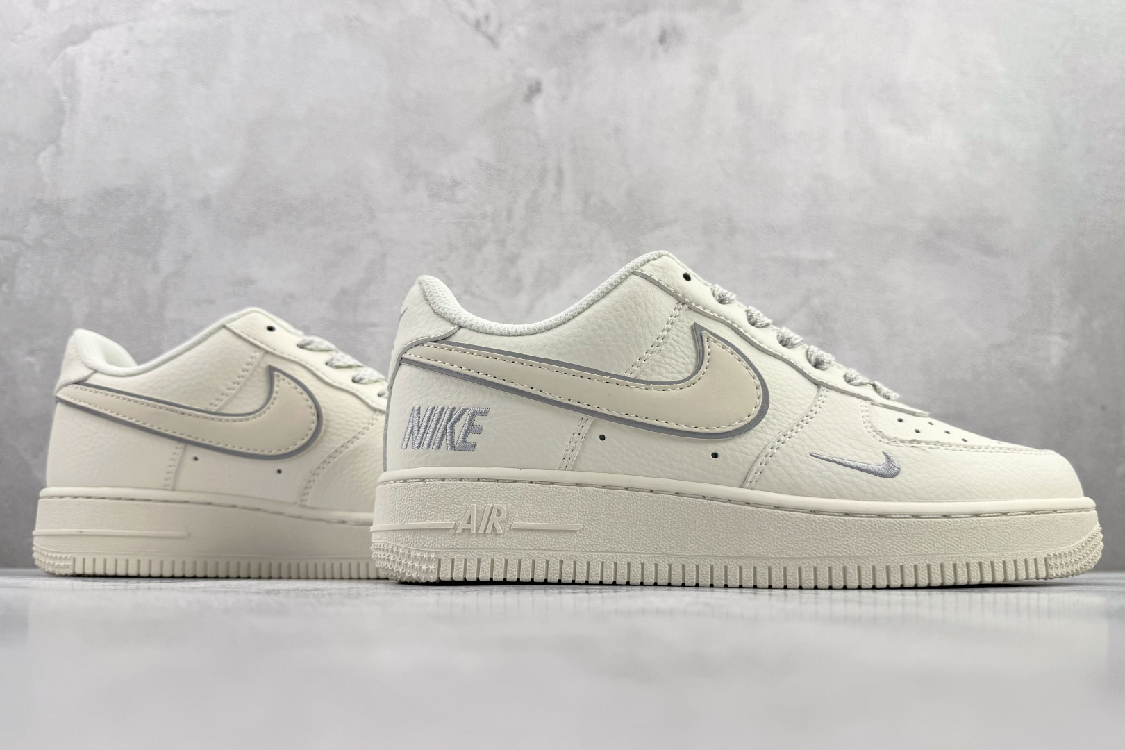 260 Nike Air Force 1 low NIKE 联名 米白色 CS5288-045