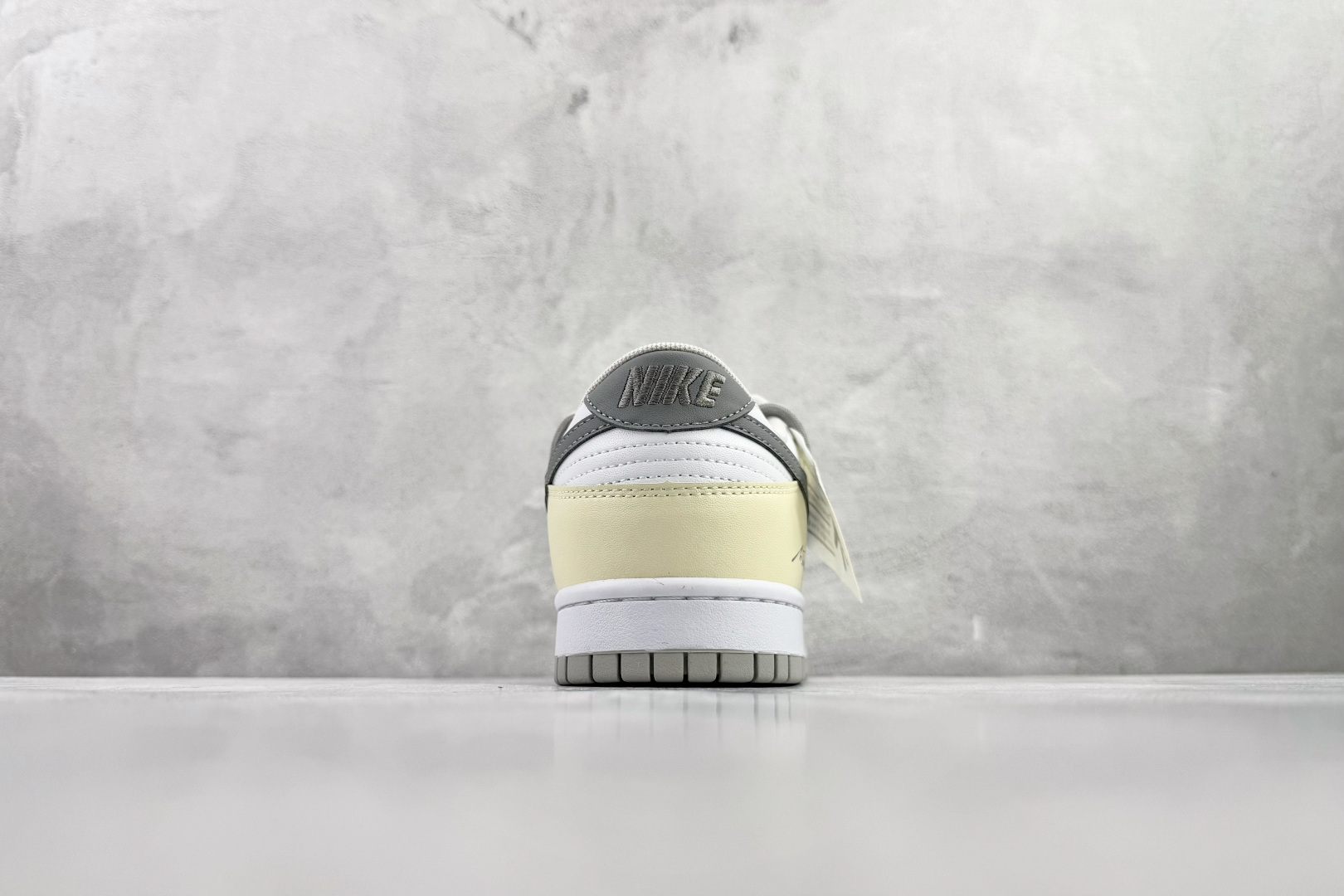 K13 220 定制球鞋 Nike Dunk Low 云影灰棕 灰白 HF0730-160