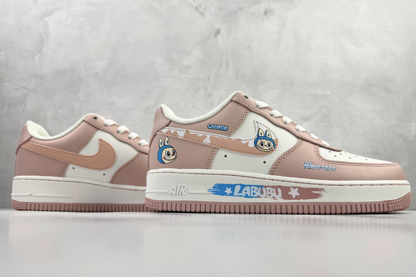 260 Nike Air Force 1 07 LABUBU 联名 粉白 KJ5188-694
