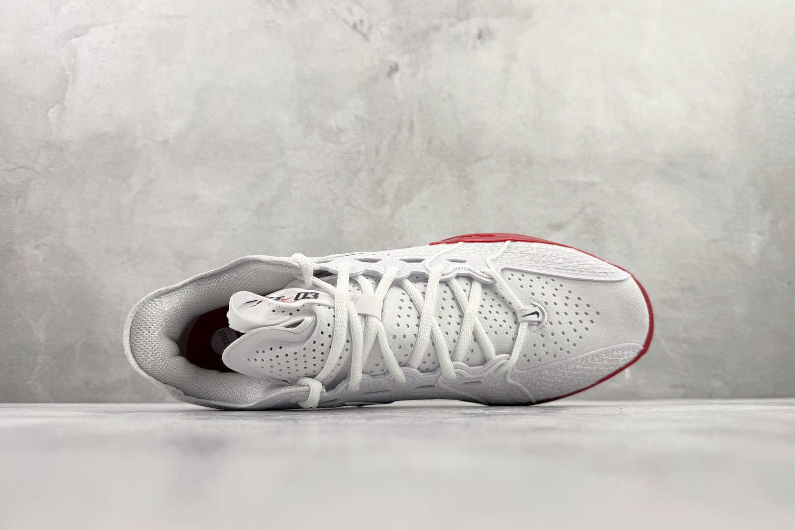 GT特价 本地💰150
双十一特价 Nike Air Zoom G.T. Cut 3 EP 灰红黑
货号:DV2918-103
尺码:36 36.5 37.5 38 38.5 39 40 40.5 41 42 42.5 43 44 44.5 45 46 46.5 47.5 48
编码:25