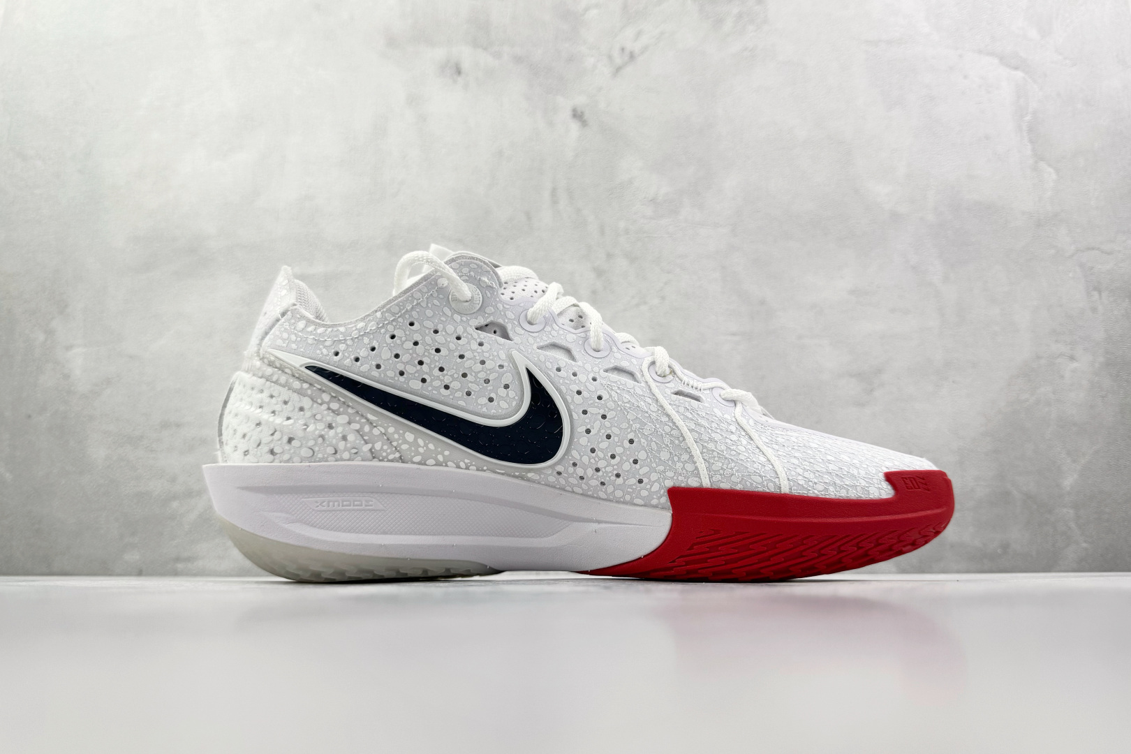 GT特价 本地💰150
双十一特价 Nike Air Zoom G.T. Cut 3 EP 灰红黑
货号:DV2918-103
尺码:36 36.5 37.5 38 38.5 39 40 40.5 41 42 42.5 43 44 44.5 45 46 46.5 47.5 48
编码:25