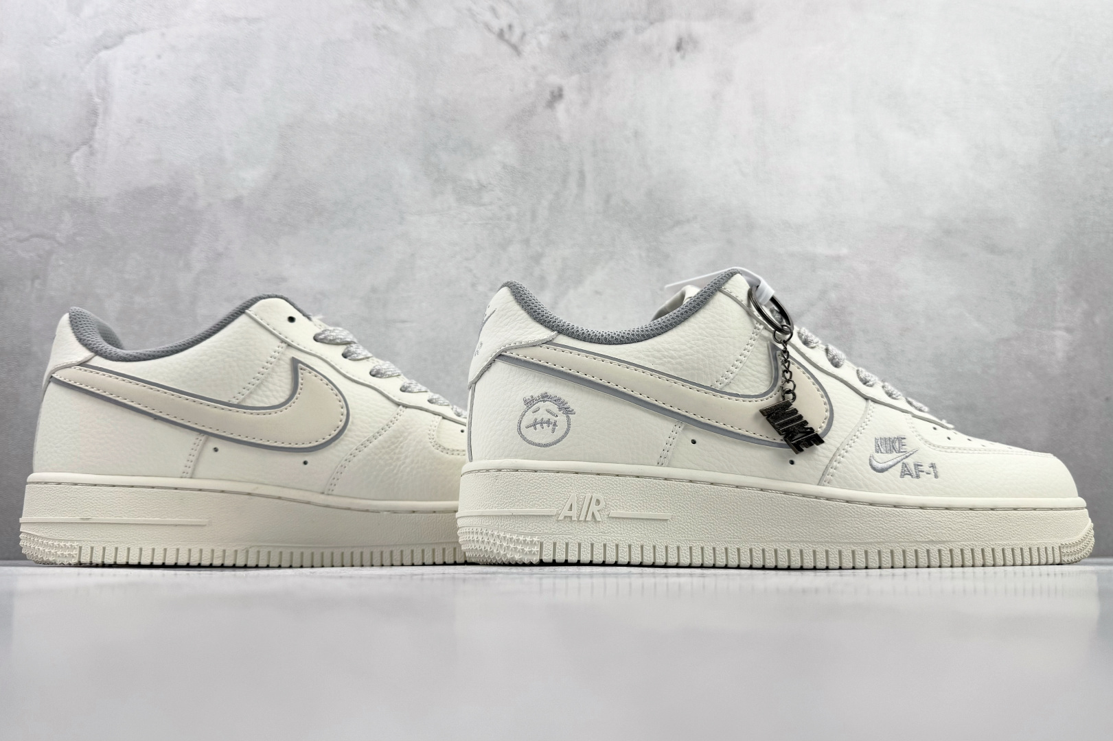 260 Nike Air Force 1'07 WB 米白色 CS5288-039