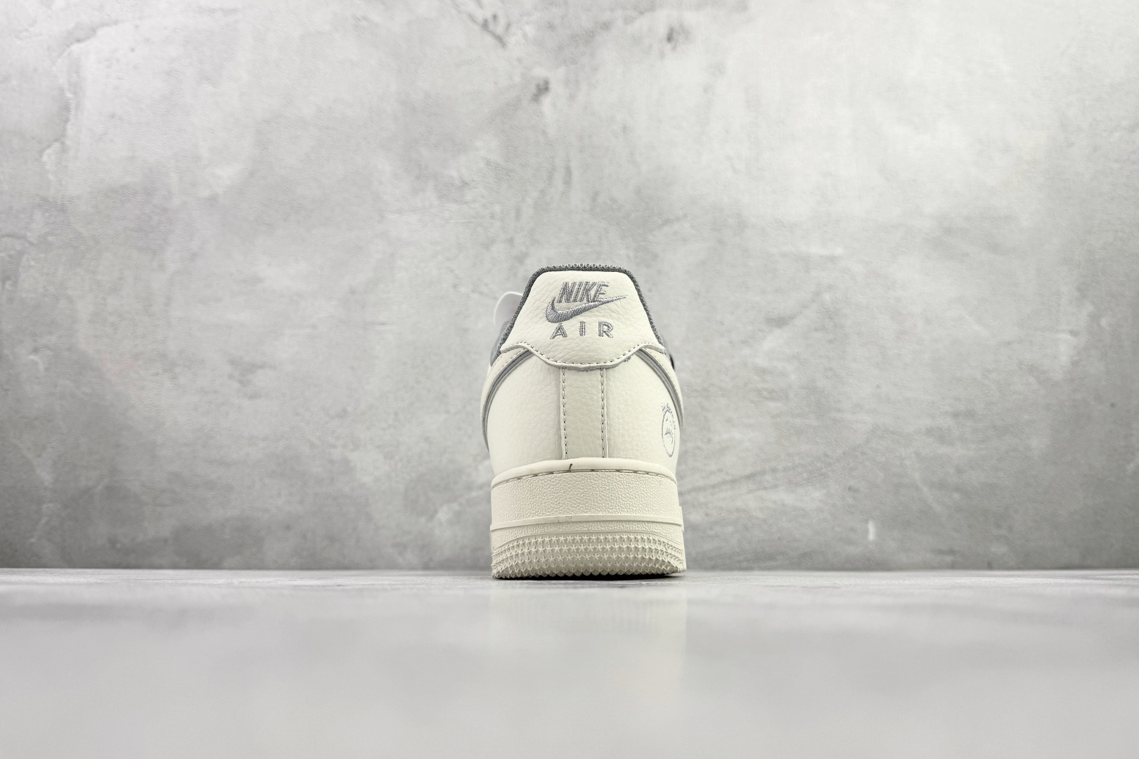 260 Nike Air Force 1'07 WB 米白色 CS5288-039