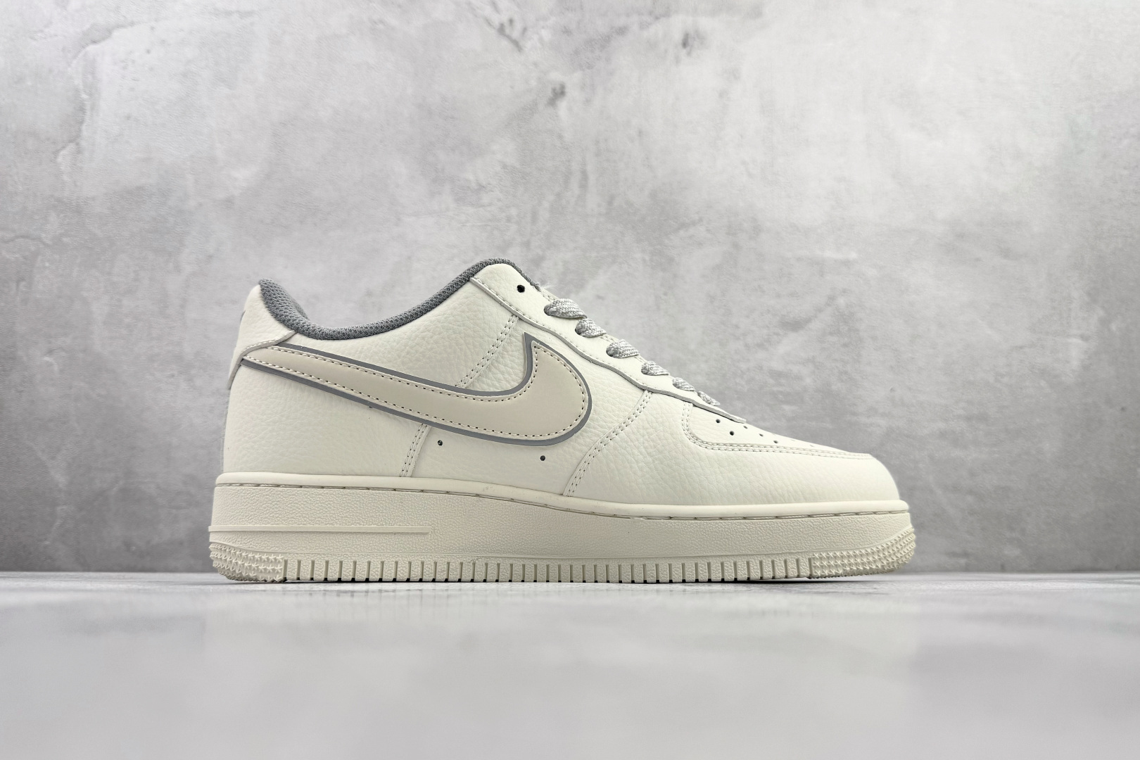 260 Nike Air Force 1'07 WB 米白色 CS5288-039