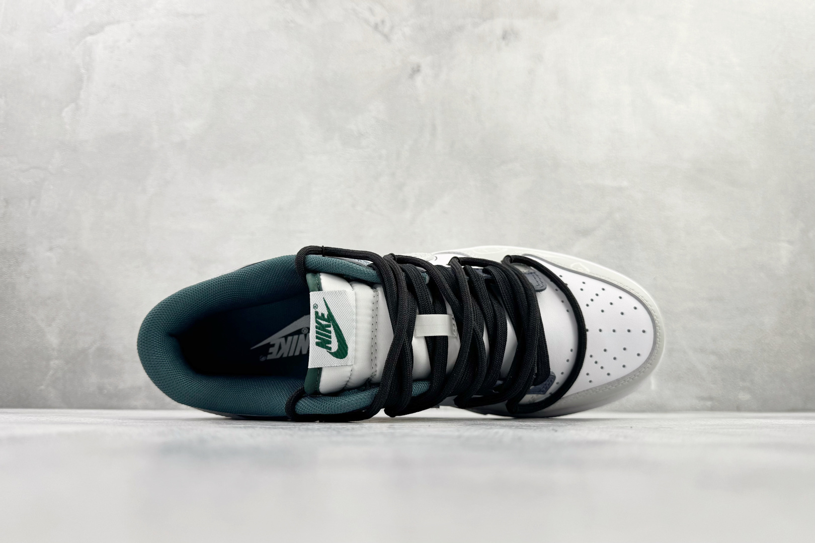 300 定制球鞋 Nike Dunk LOW RETRO 城市风暴 白蓝色 DV0833-111