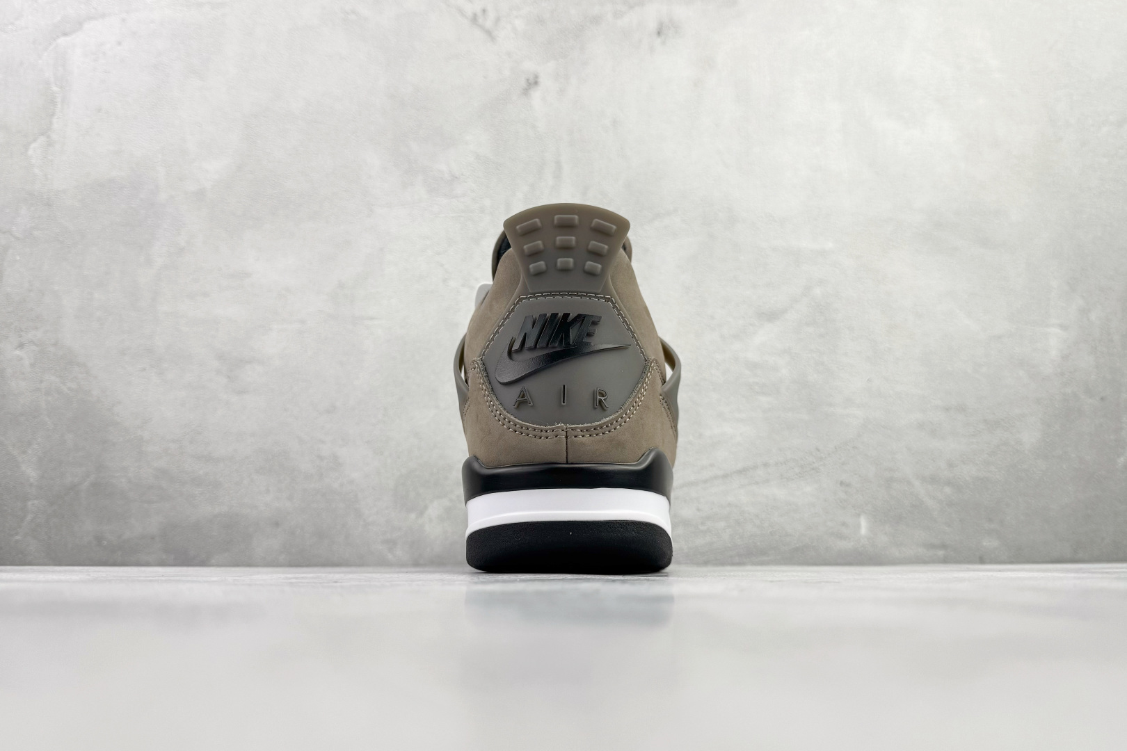 绿 X 260 OFF-WHITE x Jordan Air Jordan 4 RETRO 棕色 FV5029-200