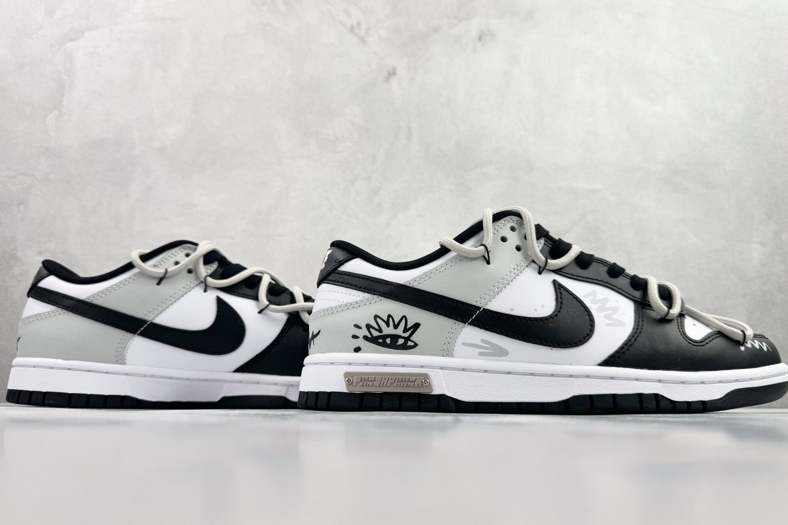 300 定制球鞋 Nike Dunk LOW RETRO 不羁涂鸦 黑白 DD1391-100