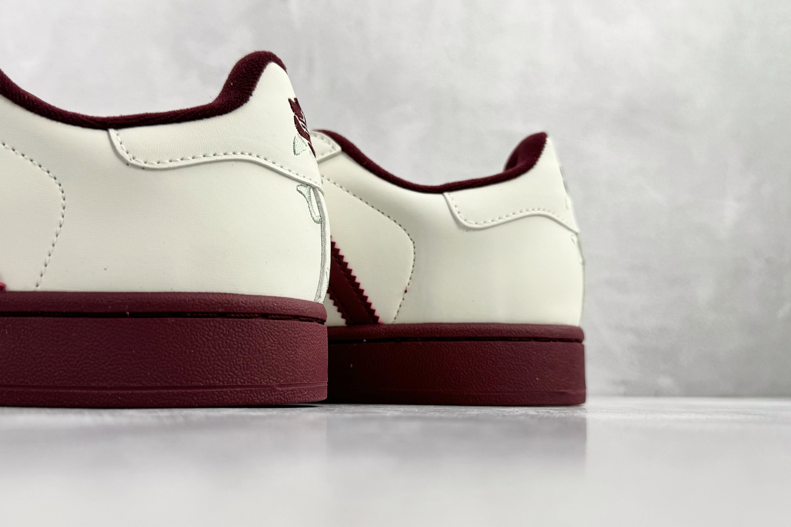 150 平台专供 adidas originals Super 2 白红色 KJ6981