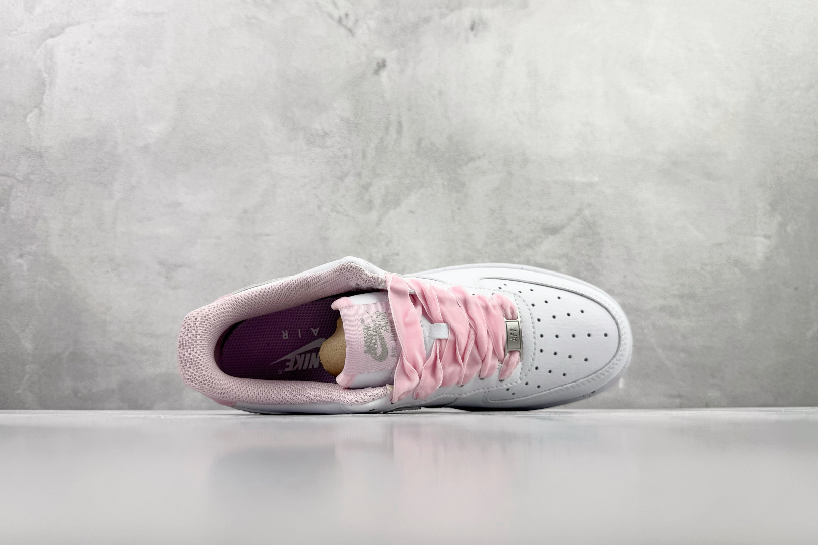 200 Nike Air Force 1 '07 Vintage 白粉色 HV4403-601