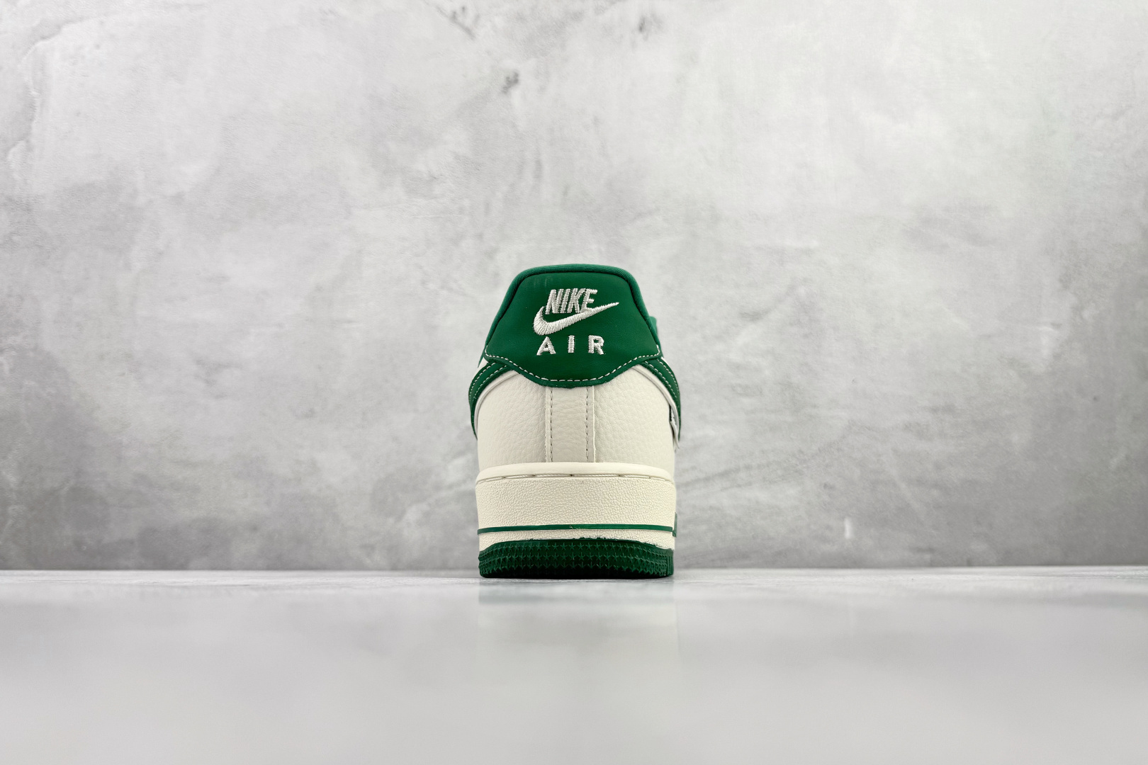 Nike Air Force 1'07 斯图西 联名 米白绿 DD1982-305