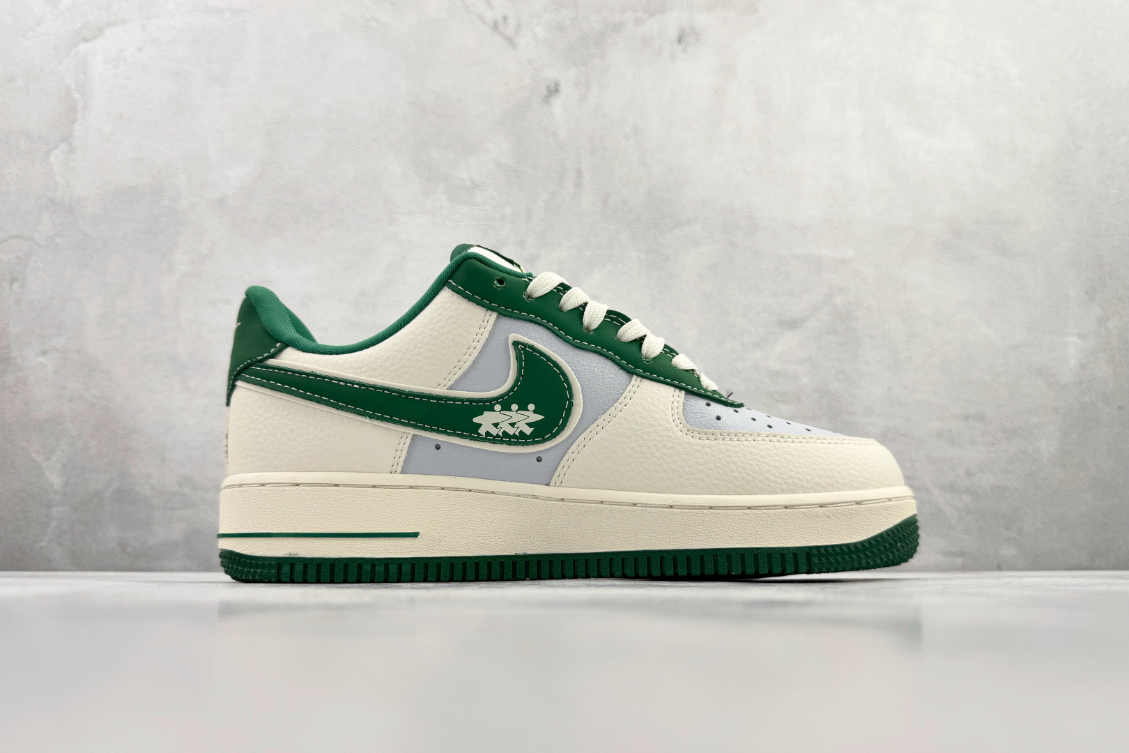 Nike Air Force 1'07 斯图西 联名 米白绿 DD1982-305