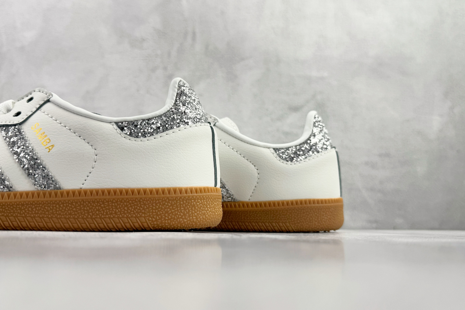 出口订单 adidas originals Samba 亮白 ST5866