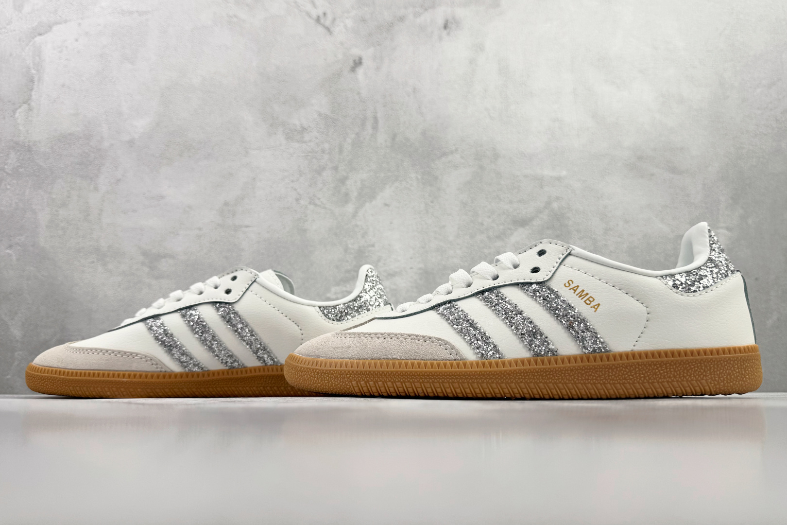 出口订单 adidas originals Samba 亮白 ST5866