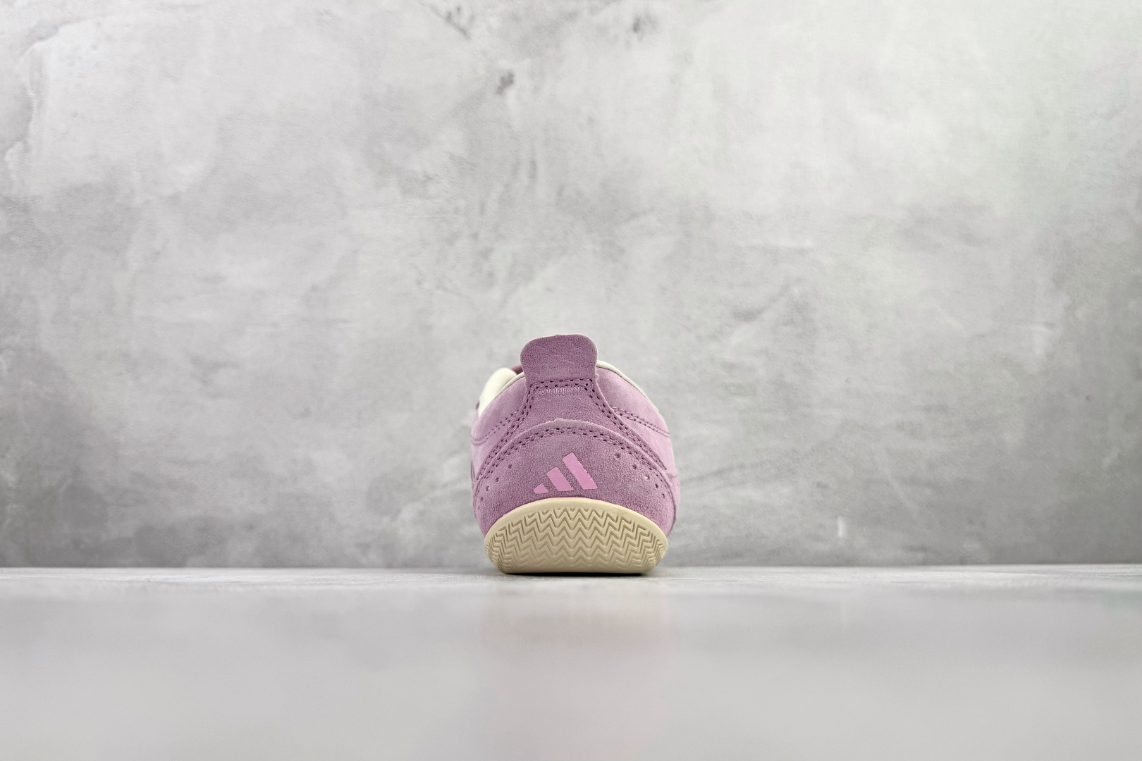 出口订单 adidas URBAN REVERIE 粉色 KJ4035