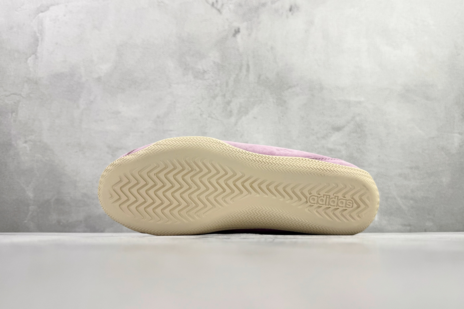 出口订单 adidas URBAN REVERIE 粉色 KJ4035