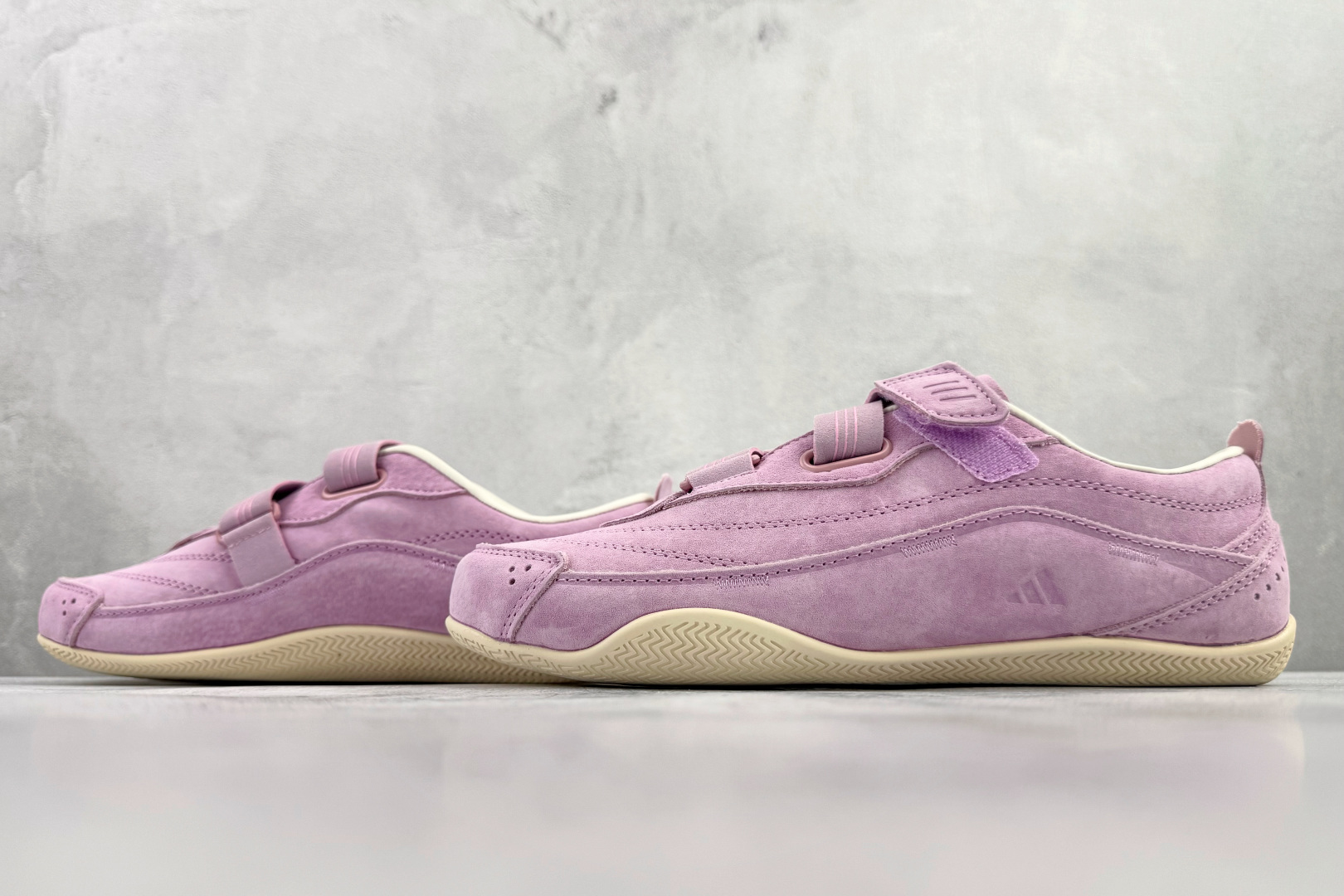 出口订单 adidas URBAN REVERIE 粉色 KJ4035