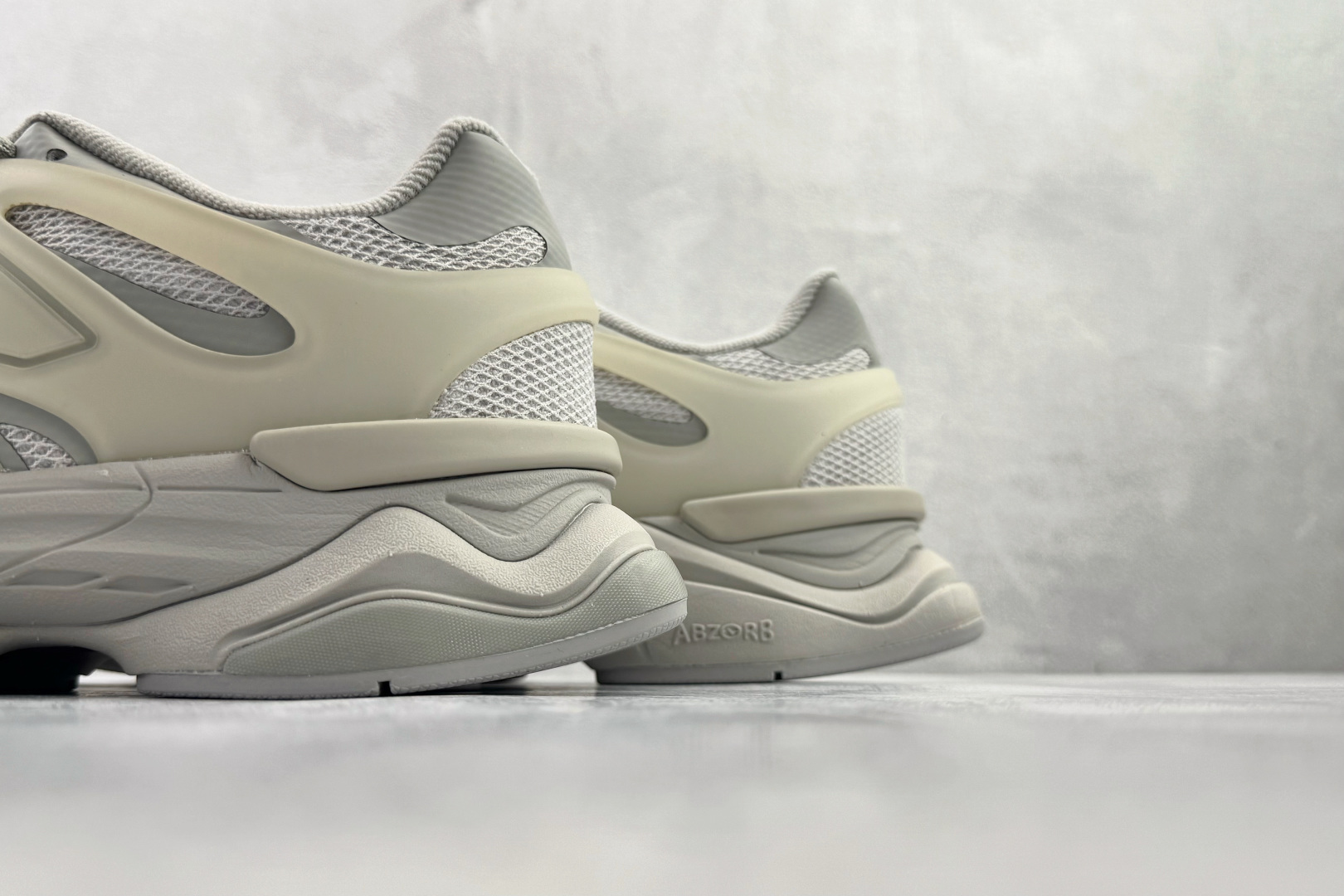 大厂出品 New Balance NB 9060 灰色 U9060IAB