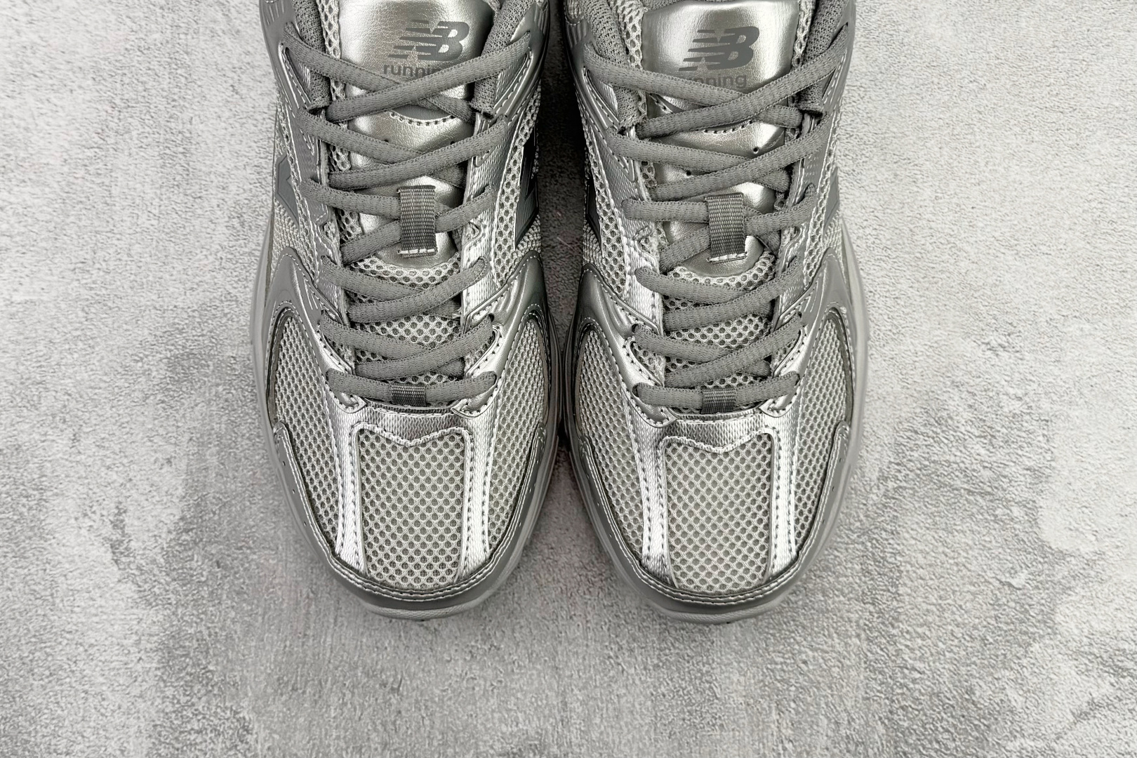 New Balance NB 530 银灰色 MR530ZGS