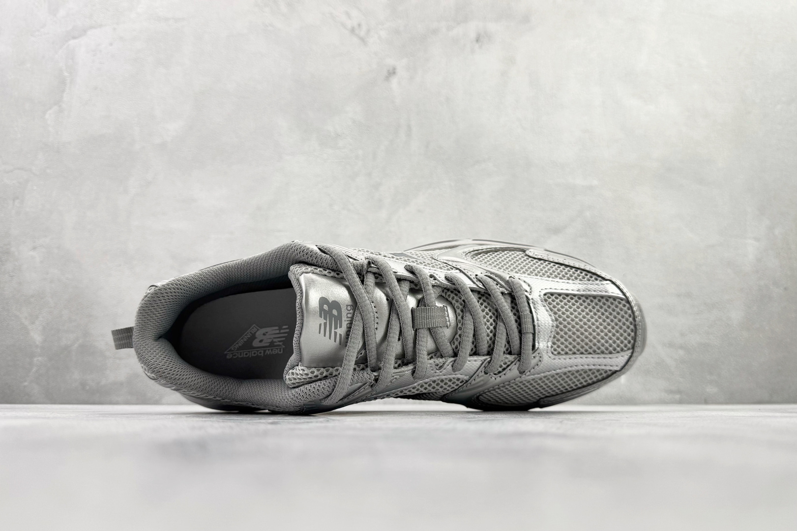 New Balance NB 530 银灰色 MR530ZGS