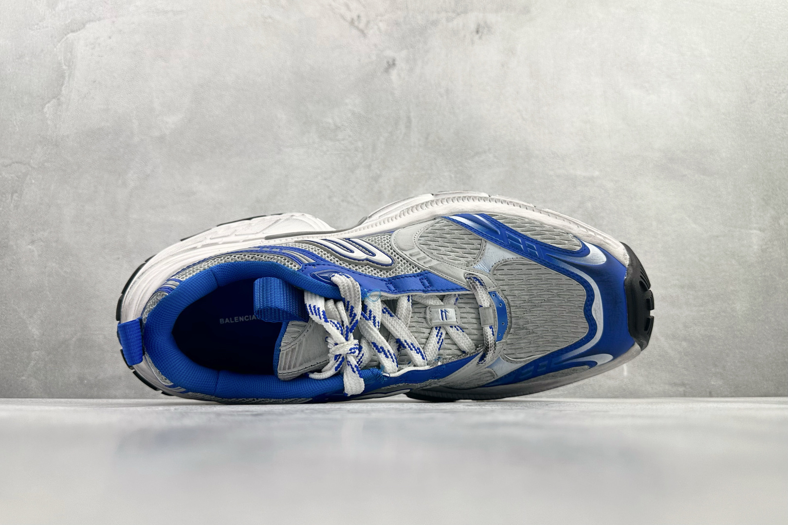 最新外贸批次 Balenciaga巴黎世家 6XL 蓝色 815859W2MV2