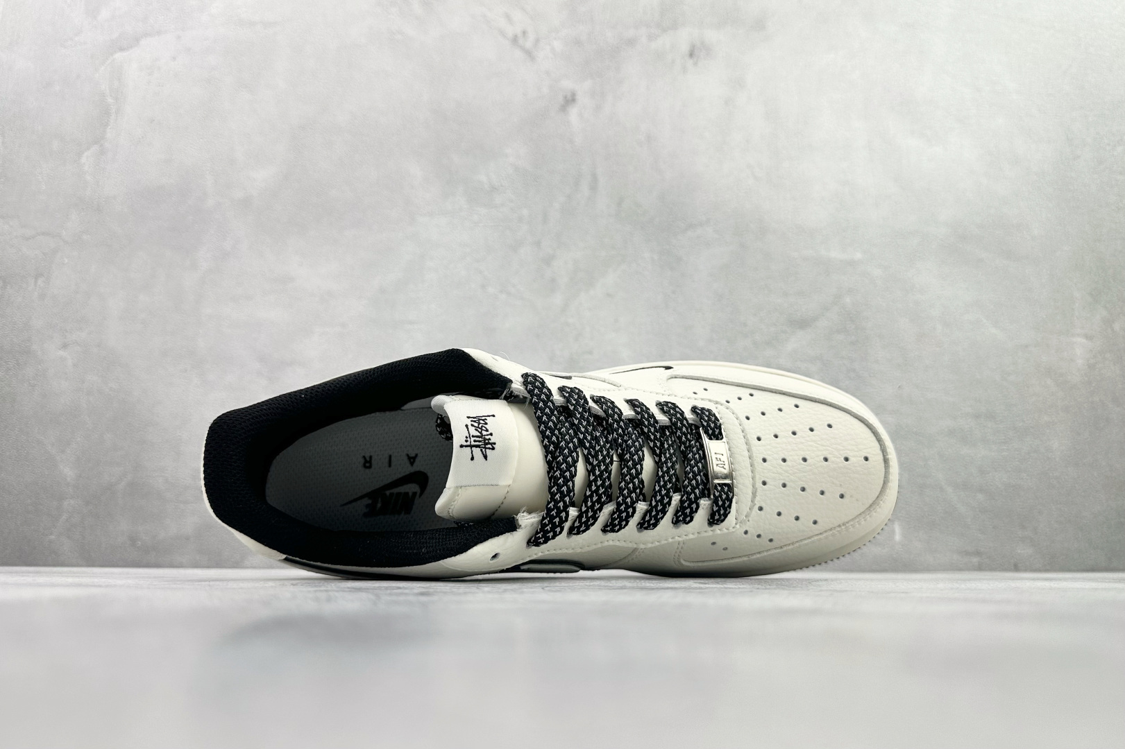 260 Nike Air Force 1 low NIKE 白黑色 CS5288-047