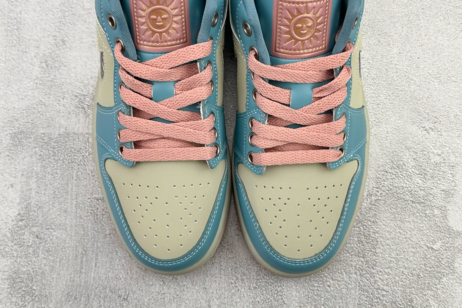 200 综合版 Jordan Air Jordan 1 SE 米蓝粉 IM8120-464